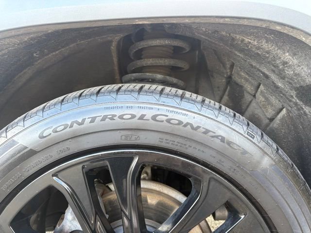 Certified 2023 GMC Acadia SLT w/ Elevation Edition image 13