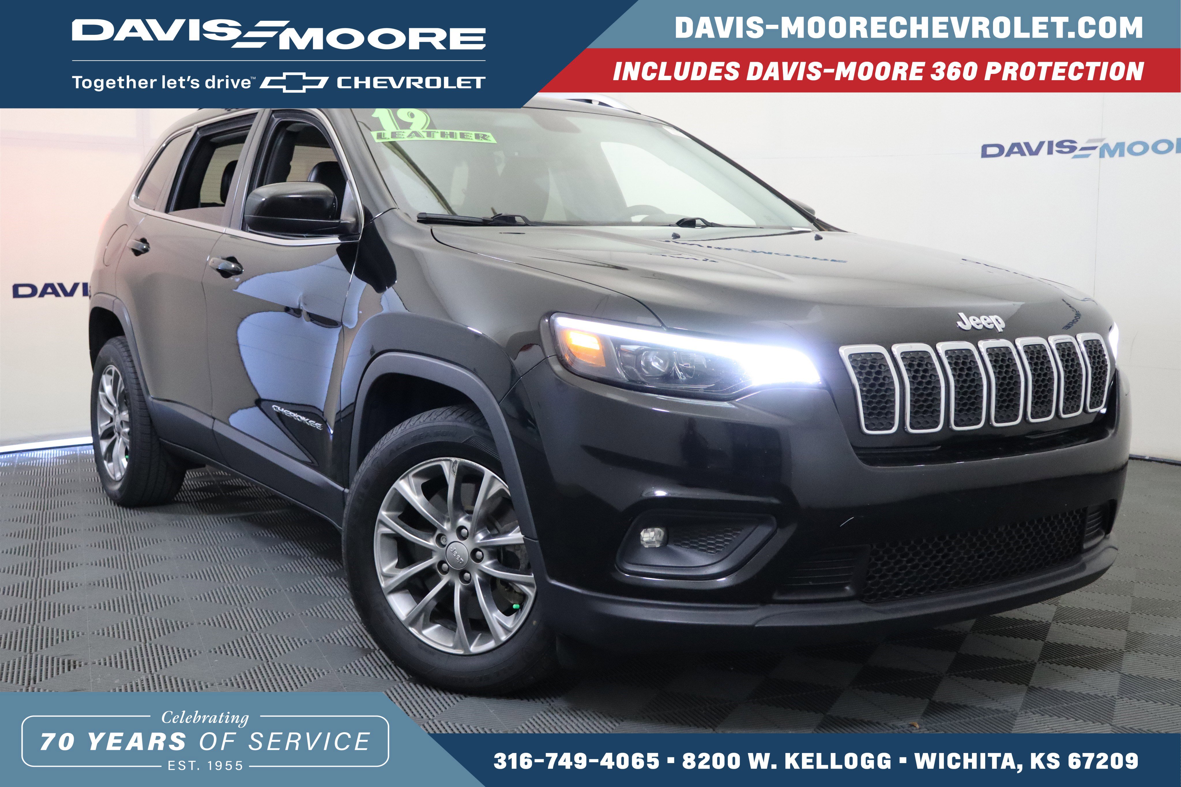 Used 2019 Jeep Cherokee Latitude Plus w/ Comfort/Convenience Group