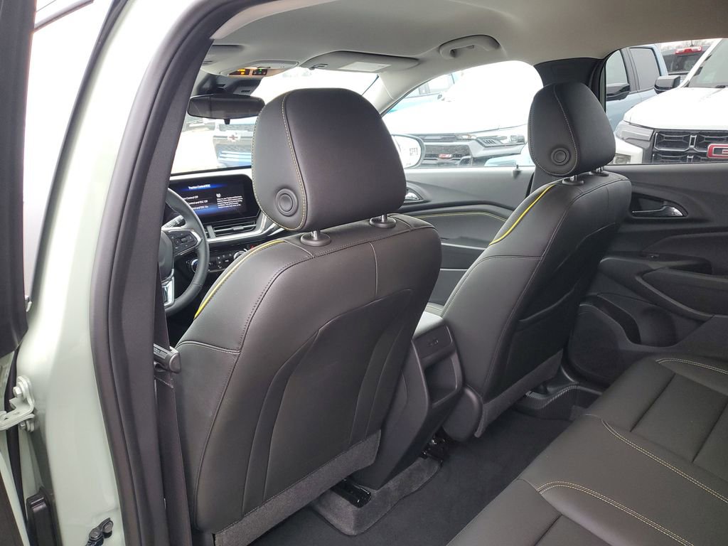 Certified 2025 Chevrolet Trax ACTIV w/ Driver Confidence Package image 29