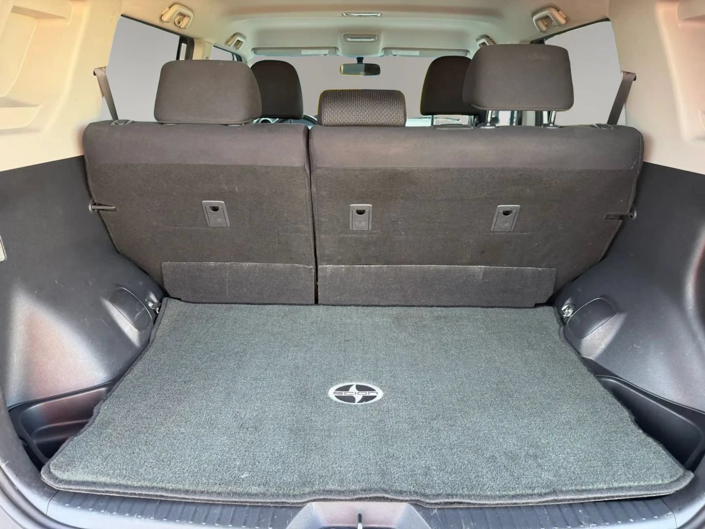 Used 2010 Scion xB FWD image 14