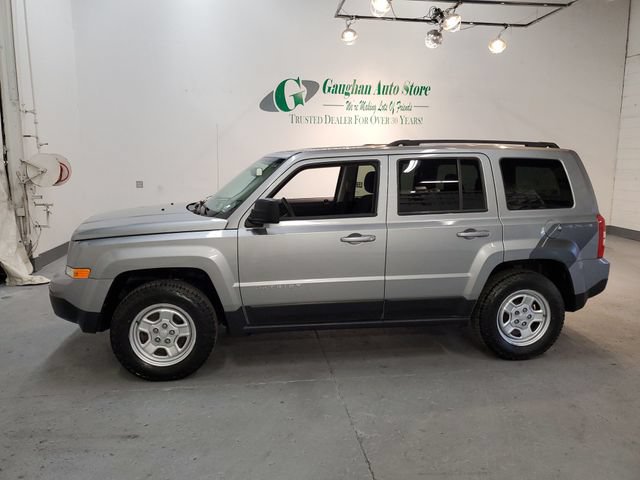 Used 2014 Jeep Patriot Sport w/ Power Value Group AWD/4WD image 3
