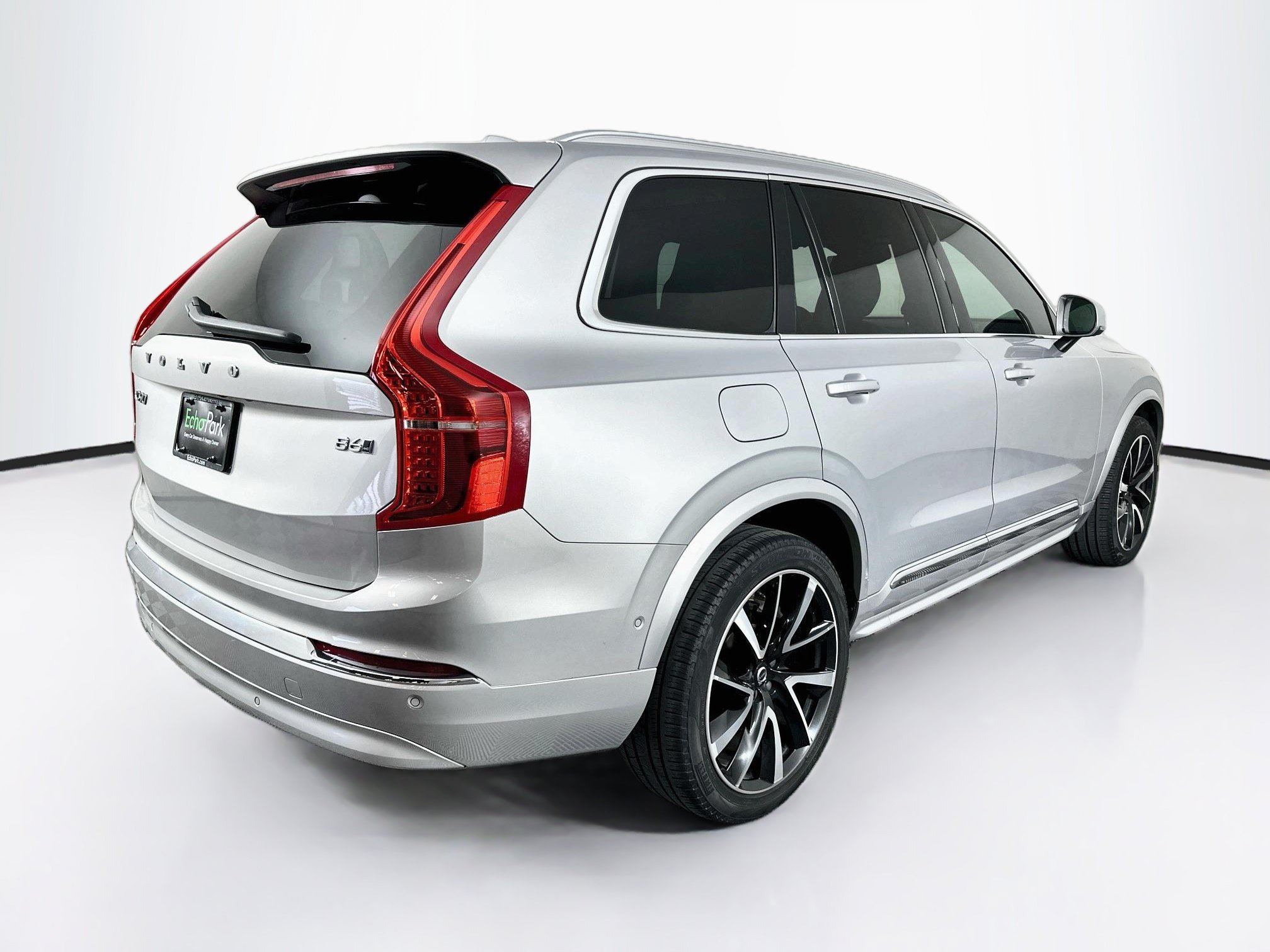 Used 2023 Volvo XC90 B6 Plus AWD/4WD image 9