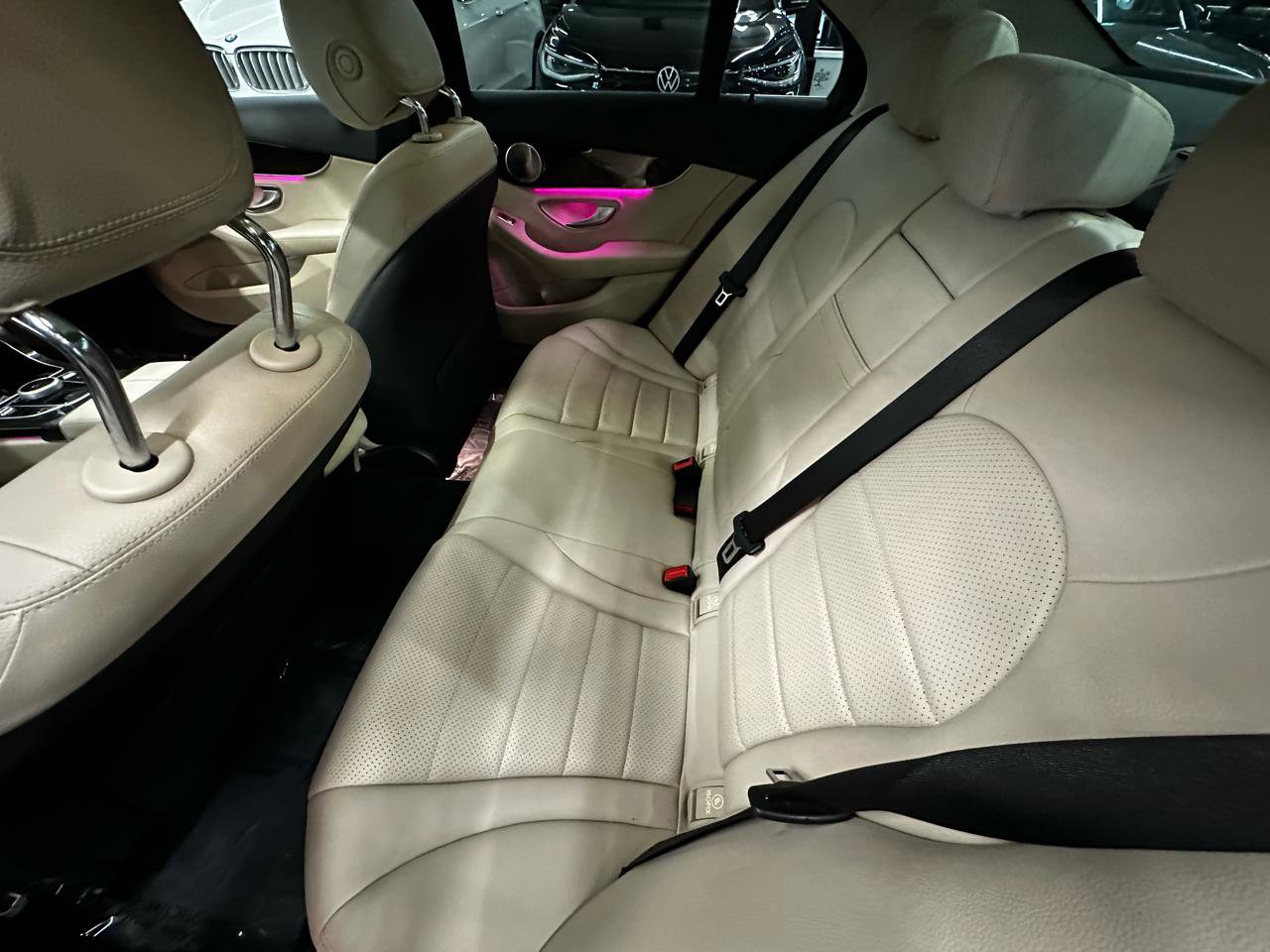 Used 2020 Mercedes-Benz C 300 Sedan w/ Premium Package image 16