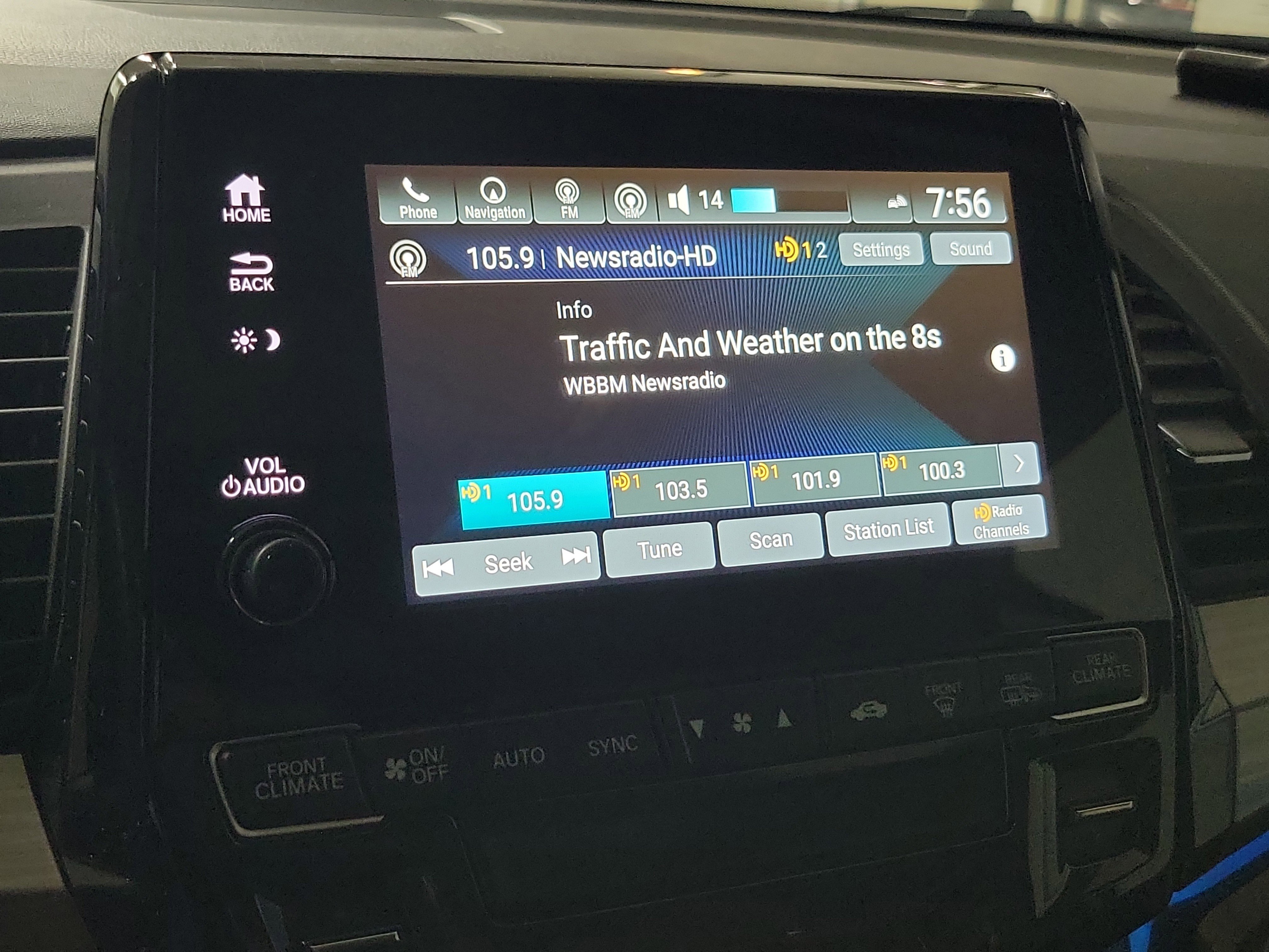 Certified 2023 Honda Odyssey Elite image 32