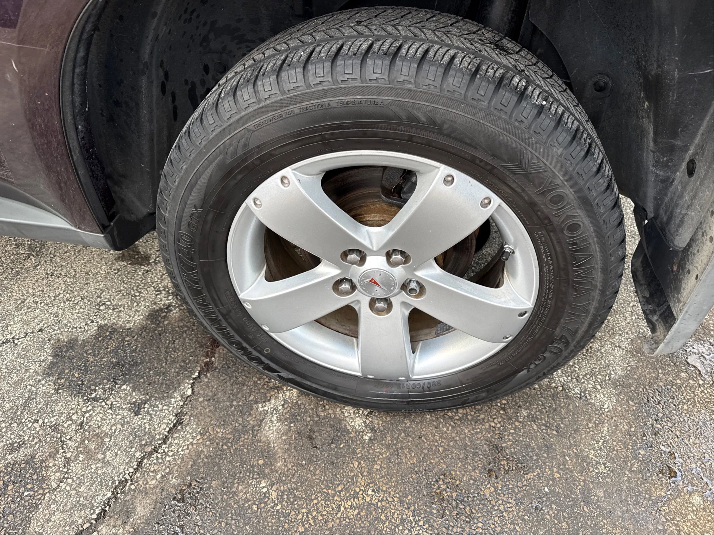 Used 2007 Pontiac Torrent 2WD w/ Preferred Package image 24