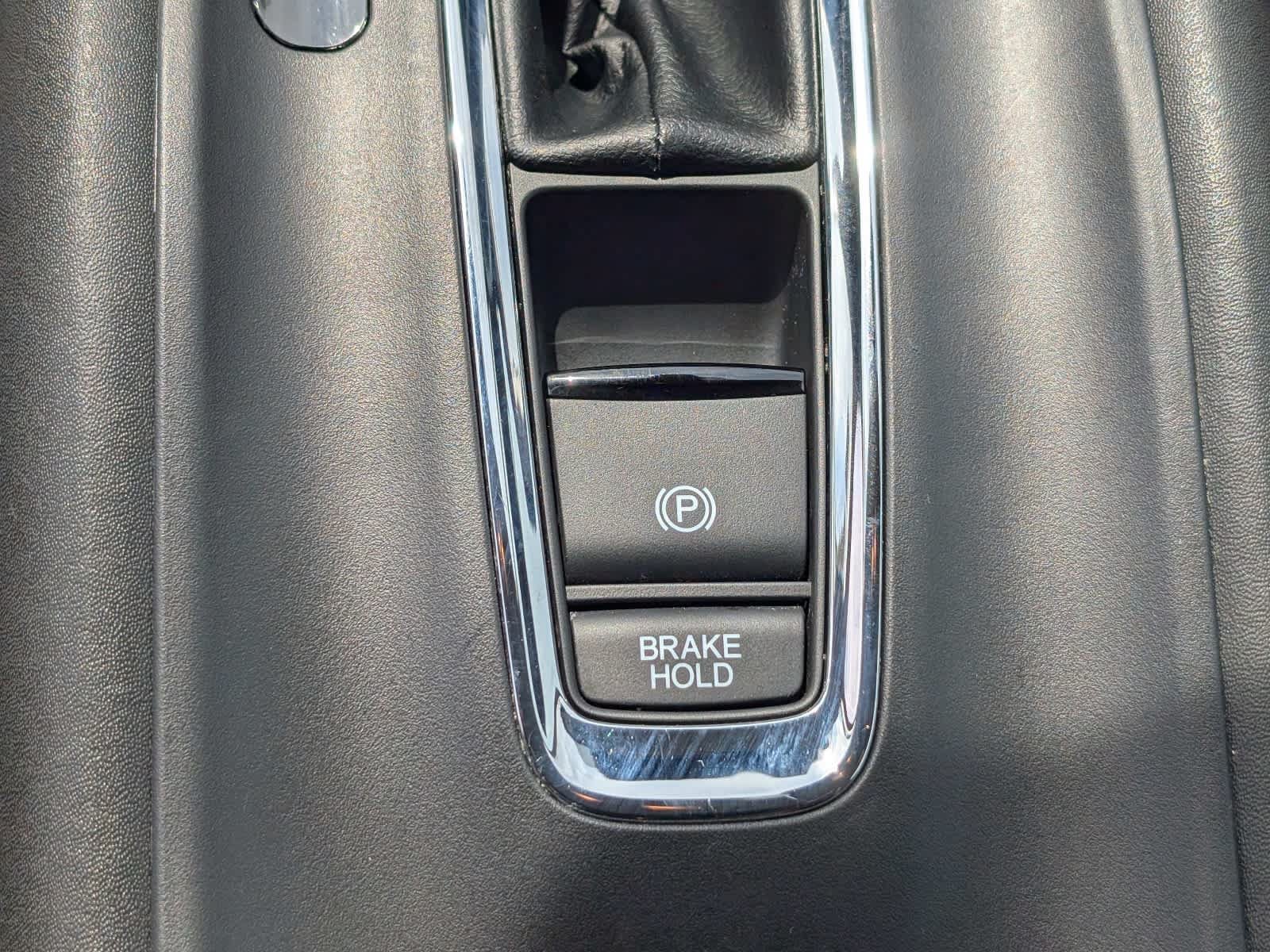Certified 2022 Honda HR-V EX image 25