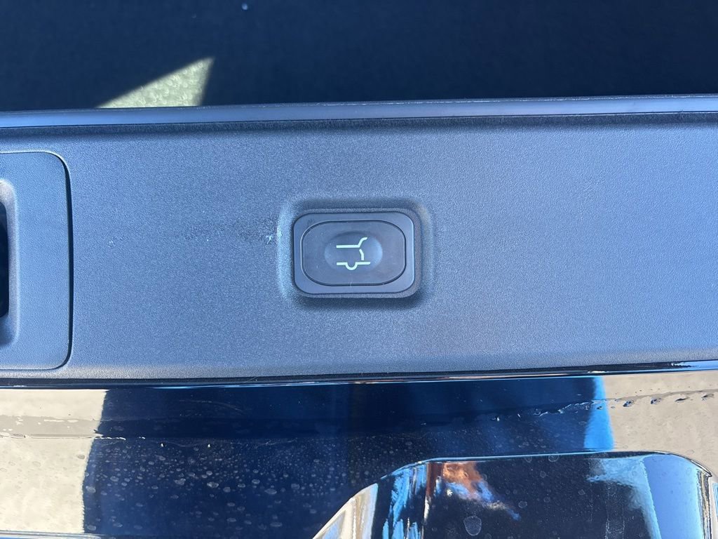 New 2026 Ford Expedition Active image 13