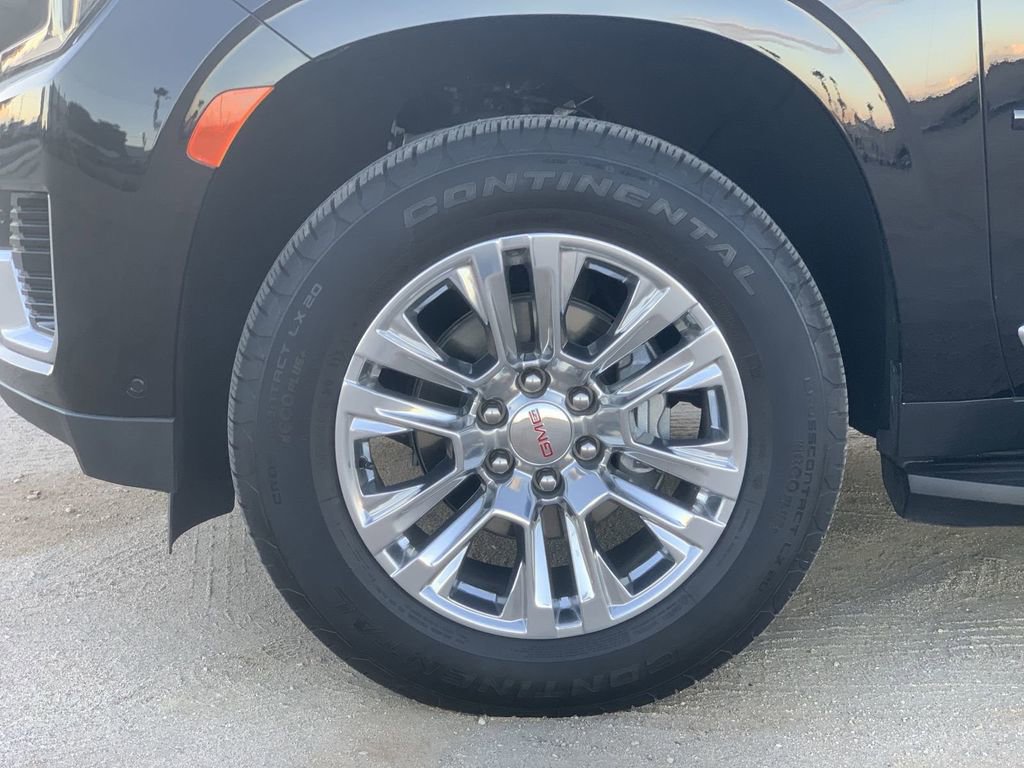 Certified 2024 GMC Yukon XL Denali w/ Advanced Technology Package image 31