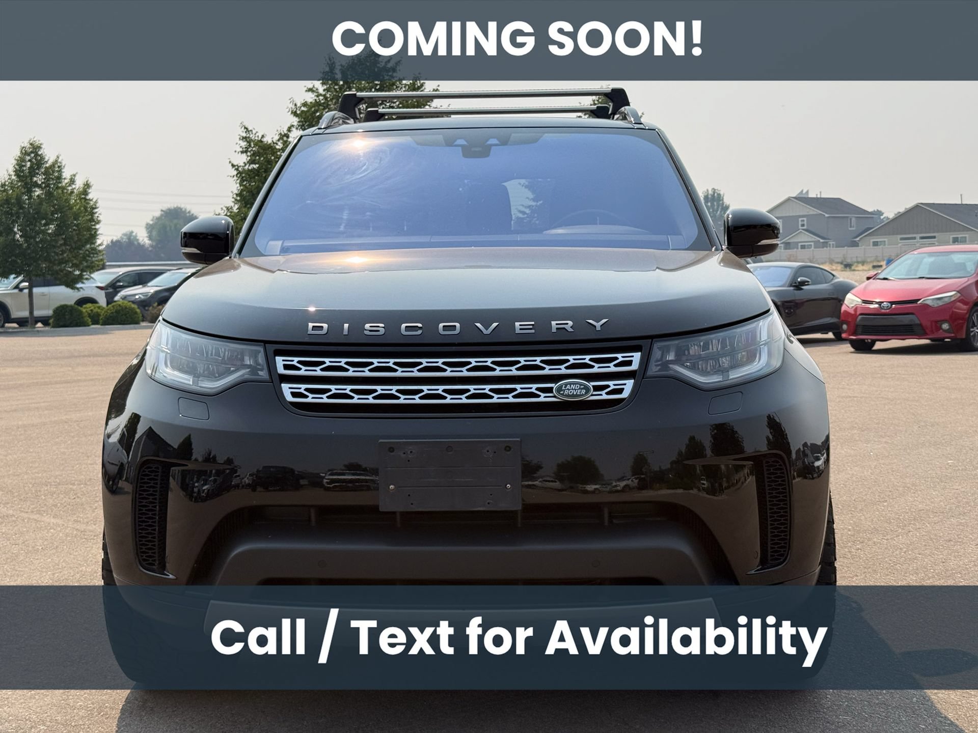Used 2018 Land Rover Discovery HSE AWD/4WD image 2