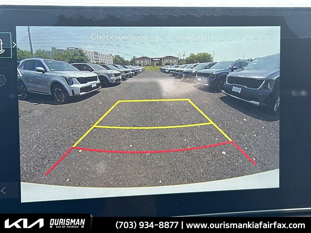 New 2025 Kia Sorento S image 10