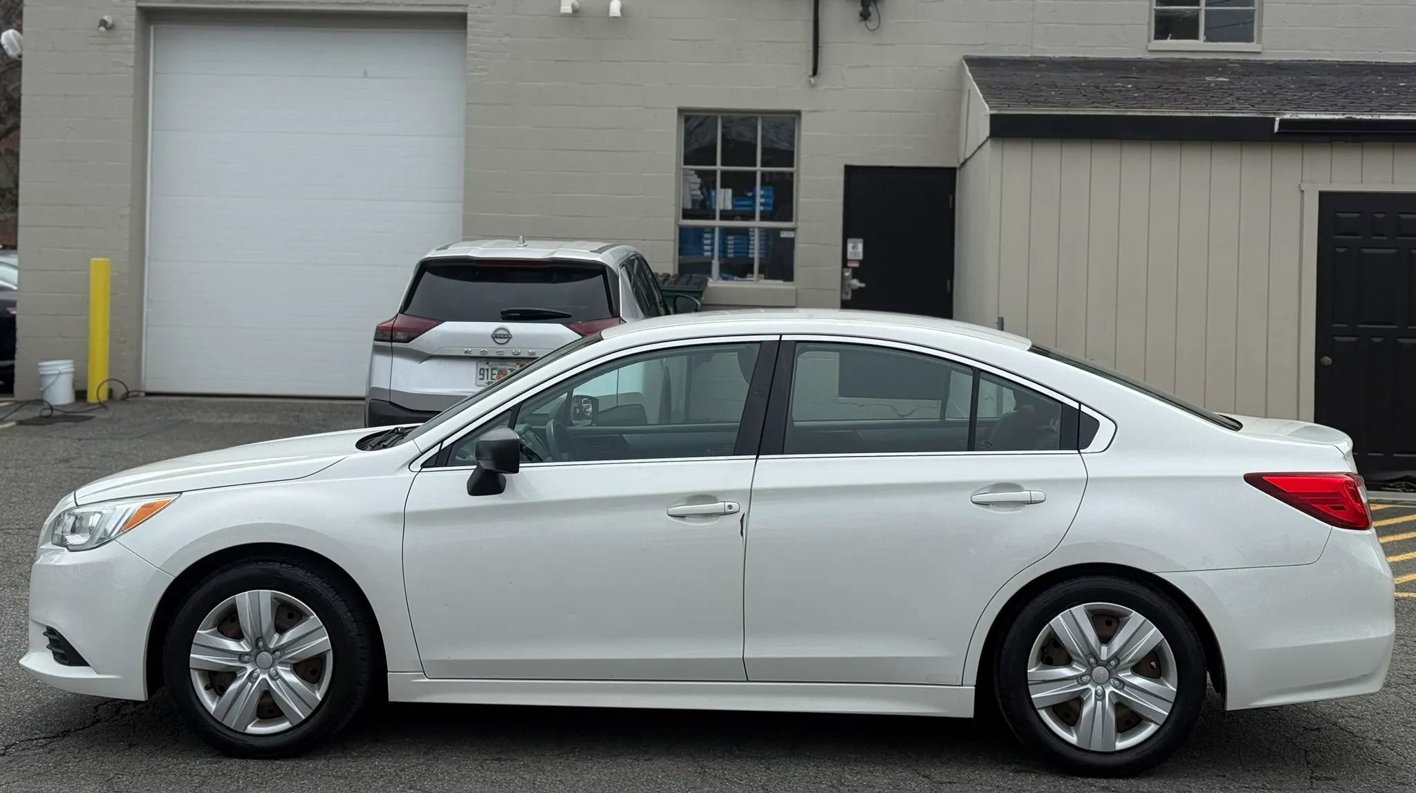 Used 2015 Subaru Legacy 2.5i AWD/4WD image 11