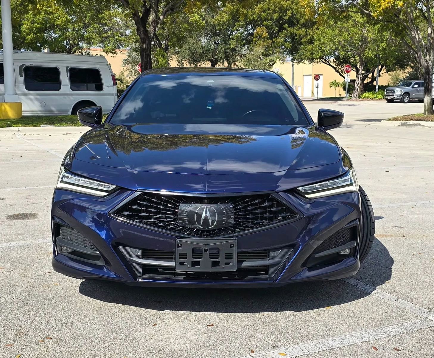 Used 2021 Acura TLX w/ Advance Package image 4