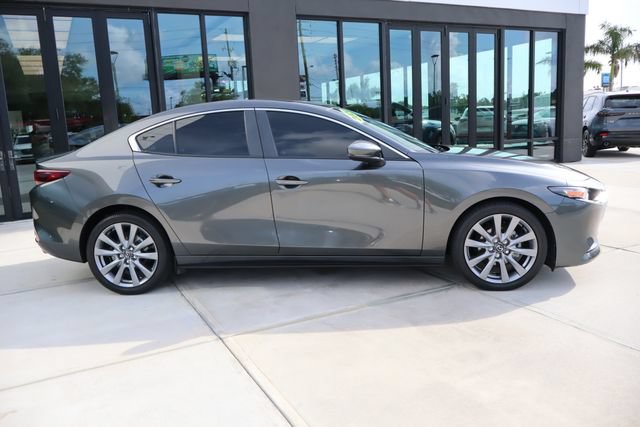 Used 2024 MAZDA MAZDA3 s FWD image 2