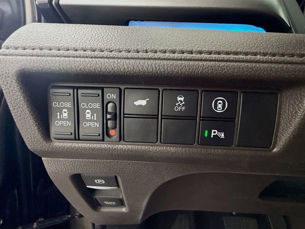 Certified 2021 Honda Odyssey Touring image 26