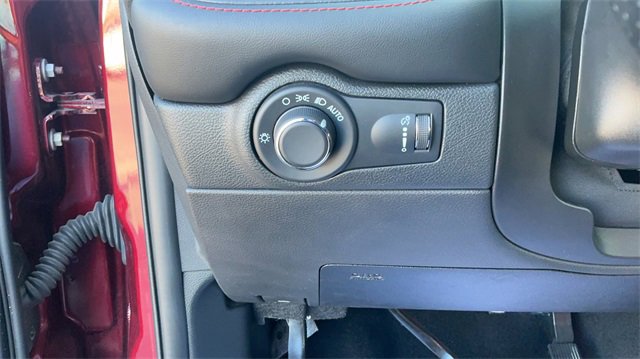 Used 2024 Dodge Durango GT image 19