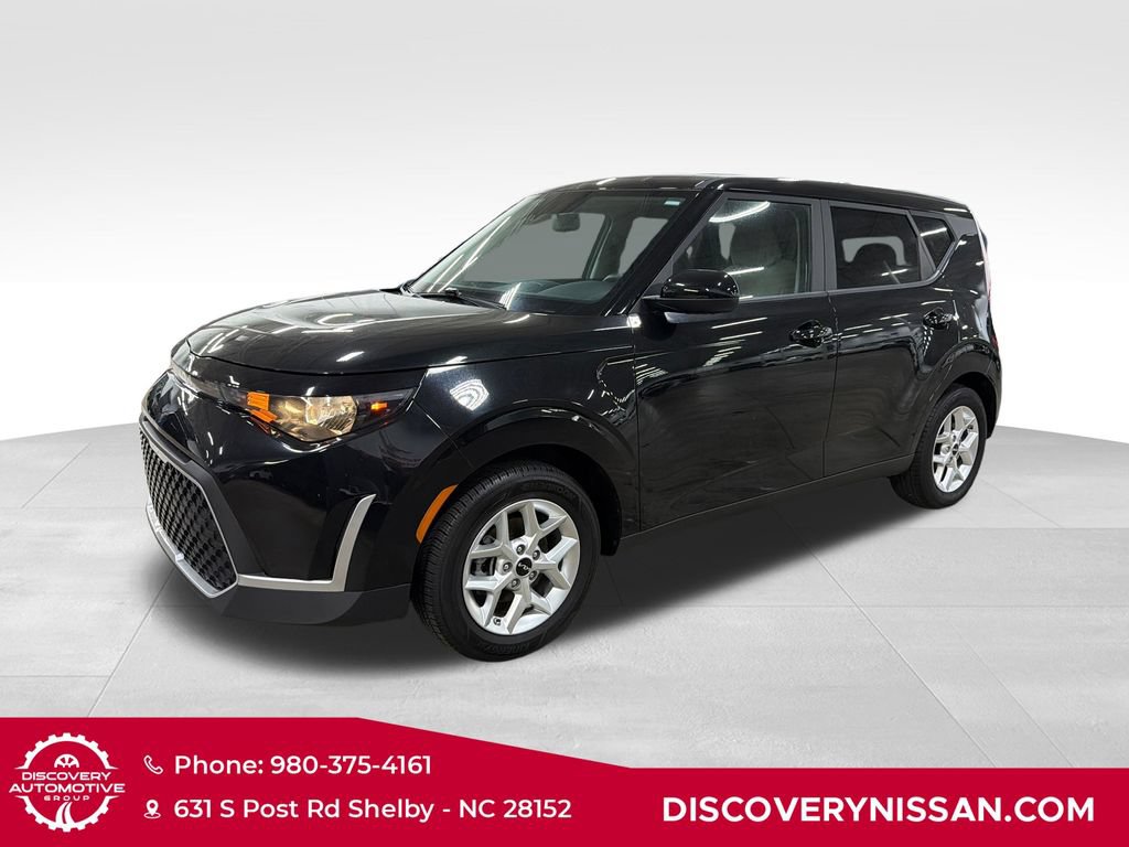 Used 2024 Kia Soul LX w/ Option Group 015