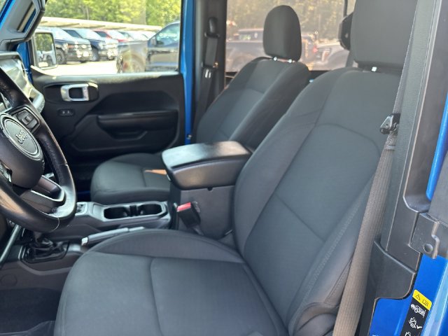 Used 2021 Jeep Wrangler Sport AWD/4WD image 11