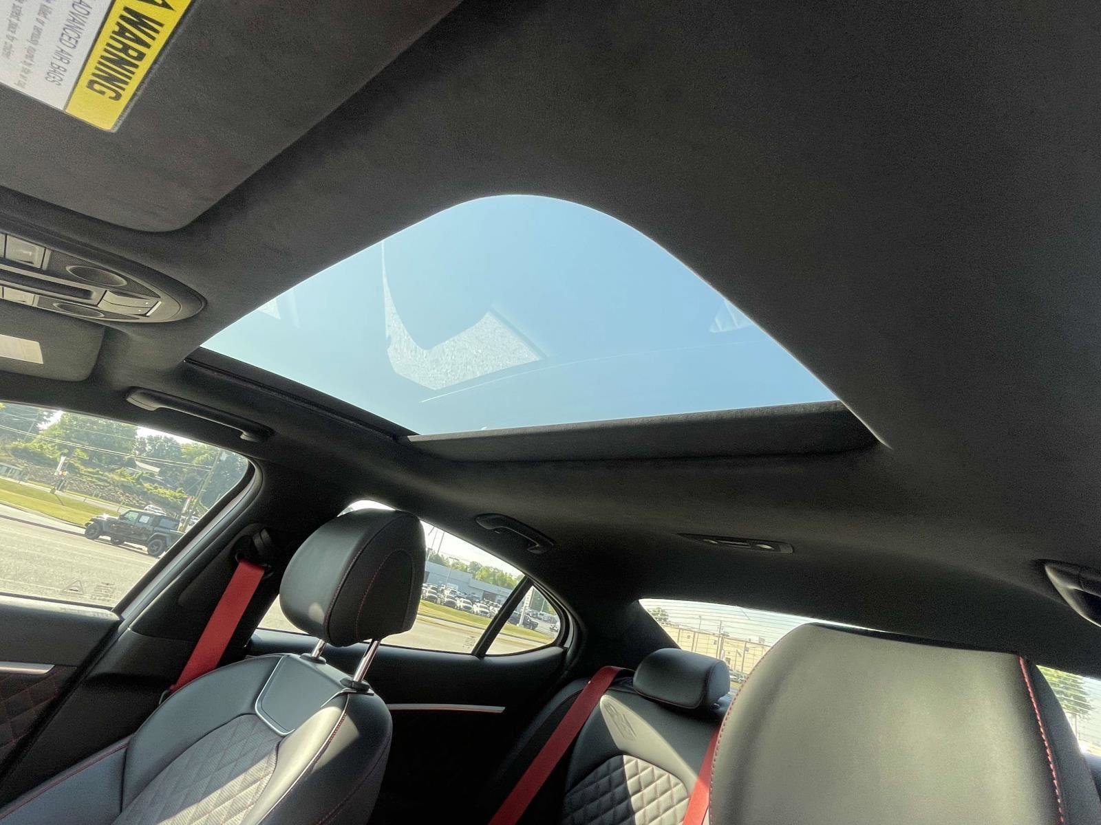 Used 2023 Genesis G70 3.3T w/ Sport Prestige Package image 15