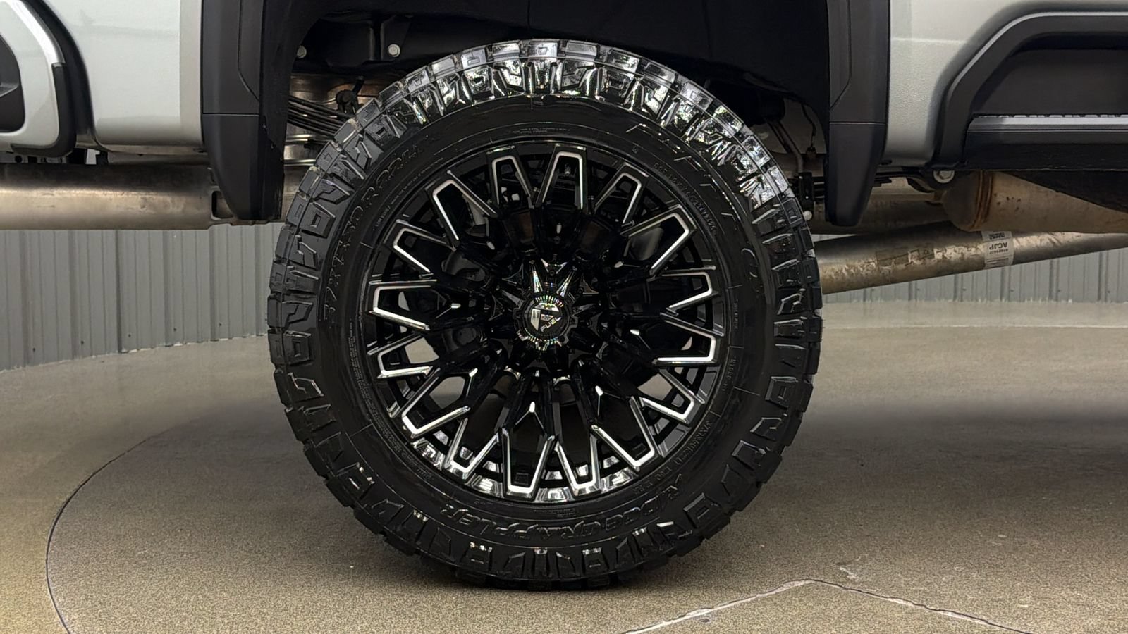 Used 2026 GMC Sierra 3500 Denali w/ Denali Reserve Package AWD/4WD image 11