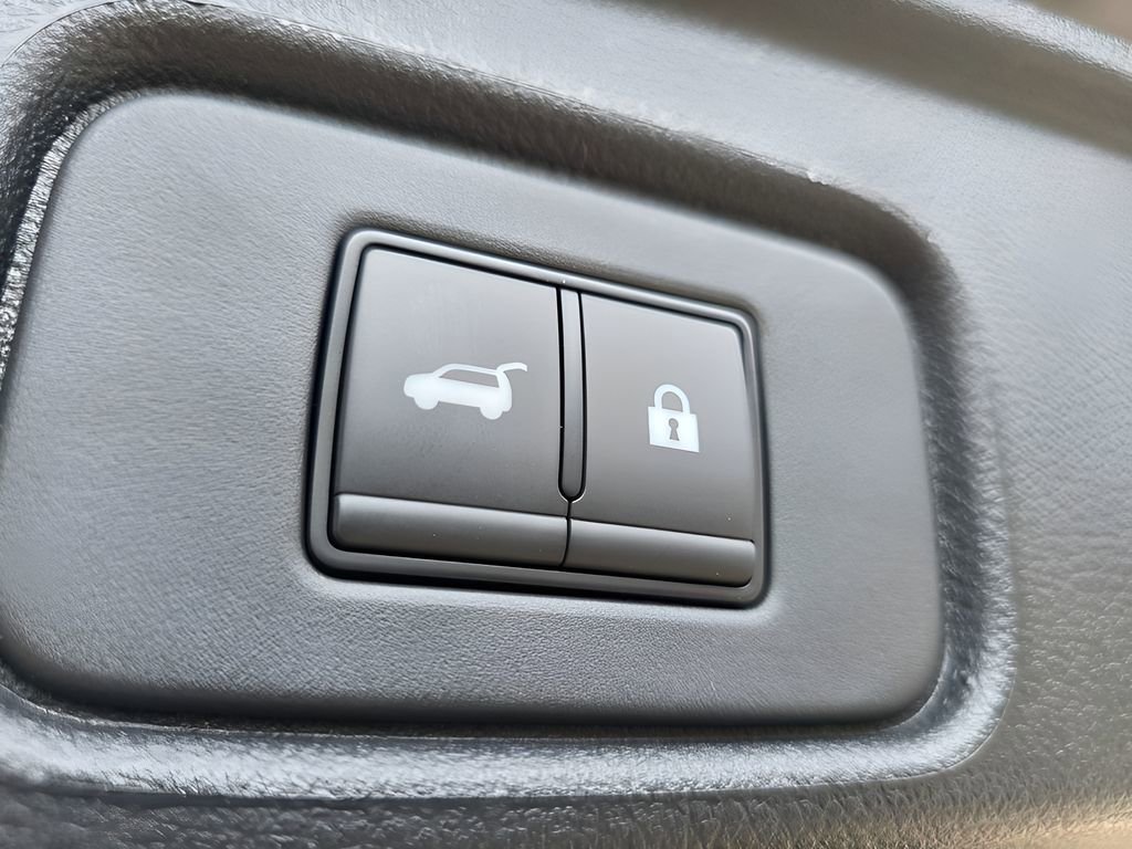 New 2026 Nissan Pathfinder Rock Creek image 9