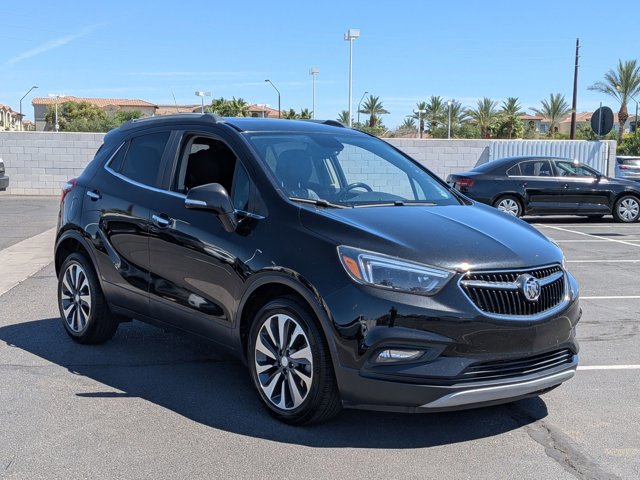 Used 2019 Buick Encore Essence FWD image 3