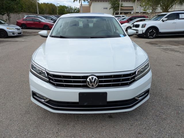 Used 2018 Volkswagen Passat 2.0T SE w/ SE Lighting Package image 9