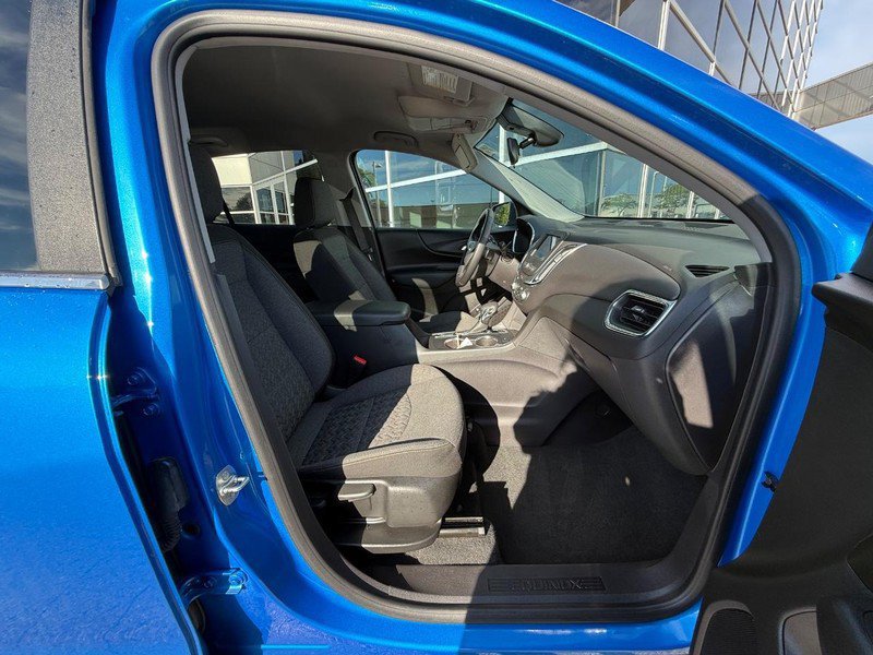 Used 2024 Chevrolet Equinox LT w/ LPO, Floor Liner Package AWD/4WD image 10