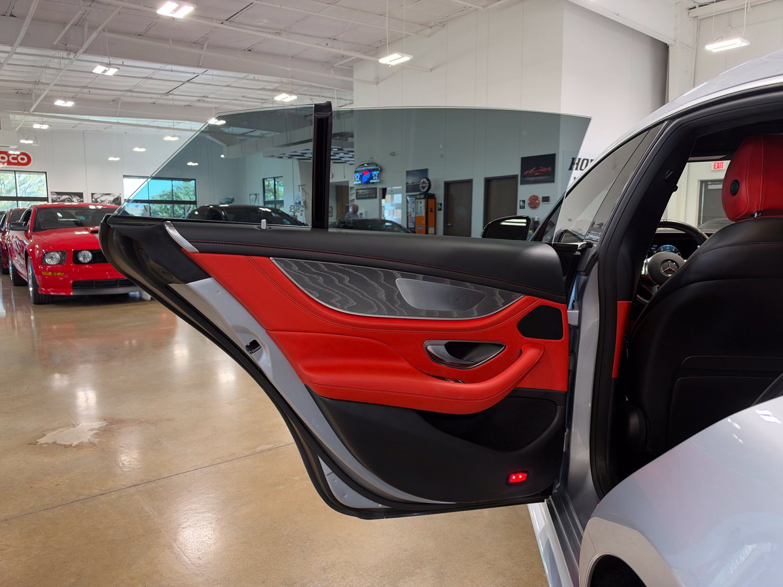 Used 2021 Mercedes-Benz AMG GT 43 image 39