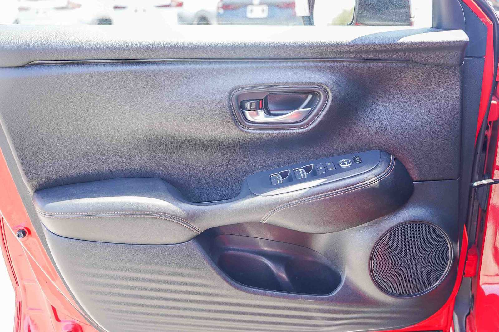 Used 2025 Honda HR-V Sport image 20