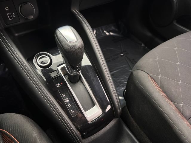 Used 2020 Nissan Kicks SR image 26