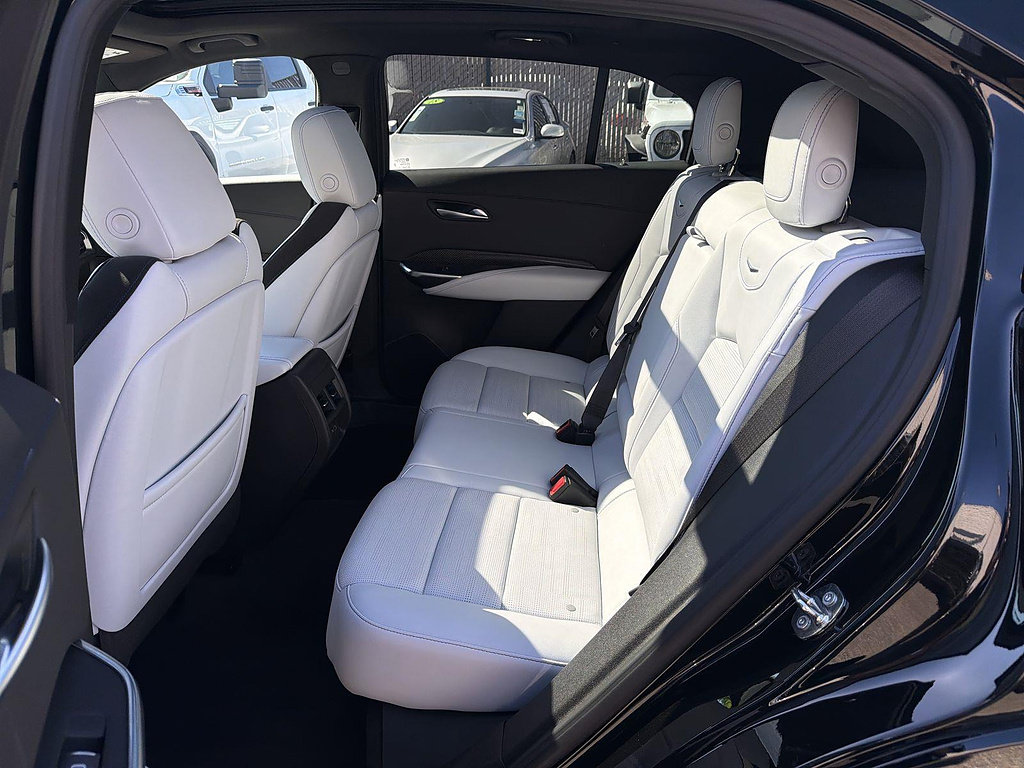 Used 2024 Cadillac XT4 Sport AWD/4WD image 25