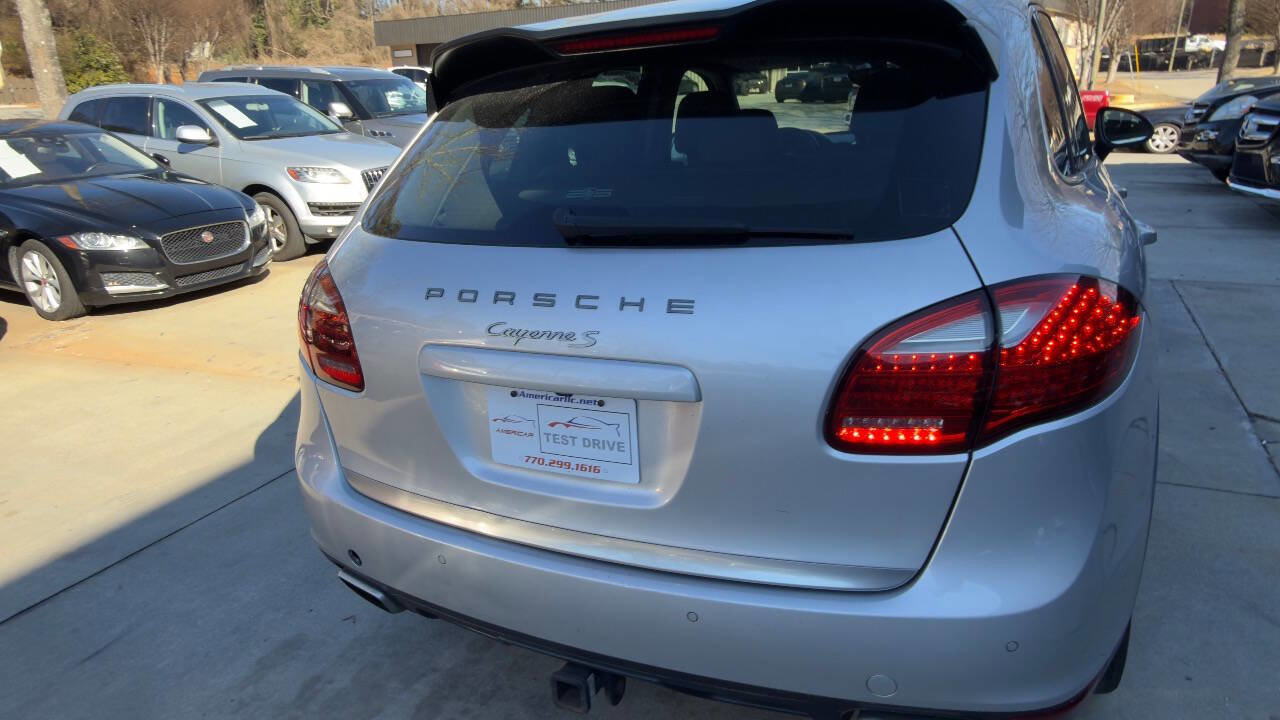 Used 2011 Porsche Cayenne S image 6