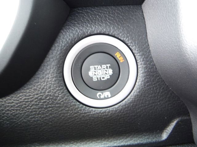 New 2026 RAM 1500 Express AWD/4WD image 21
