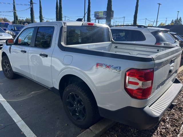 Used 2025 Ford Maverick XLT w/ XLT Luxury Package image 4