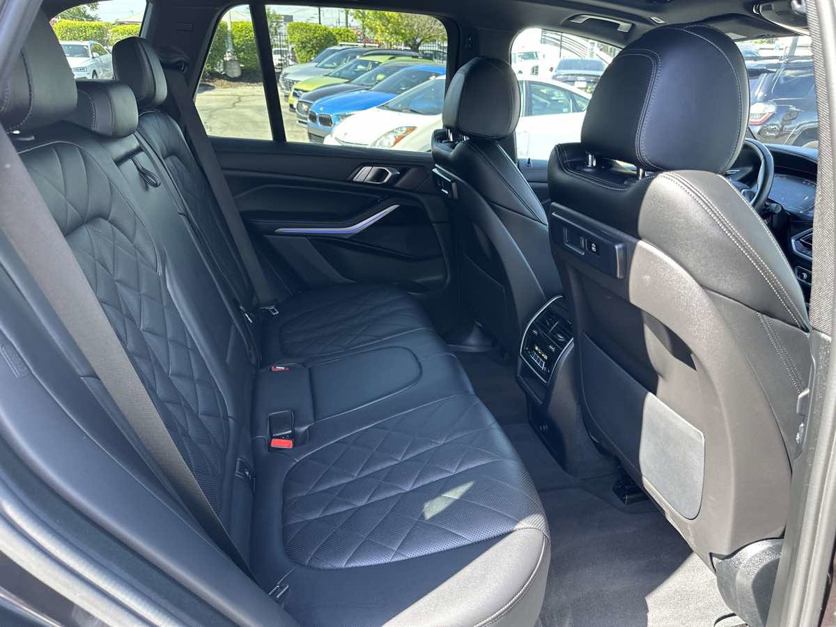 Used 2023 BMW X5 xDrive40i w/ Premium Package image 20
