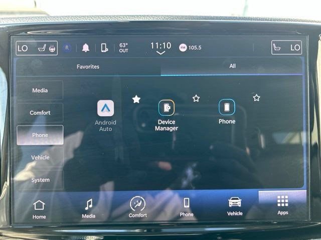 Used 2023 Chrysler Pacifica Touring-L FWD image 30