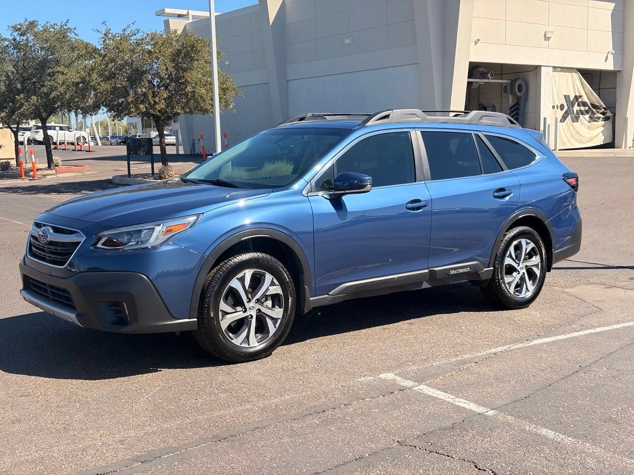 Used 2021 Subaru Outback Limited w/ Popular Package #2 AWD/4WD image 1