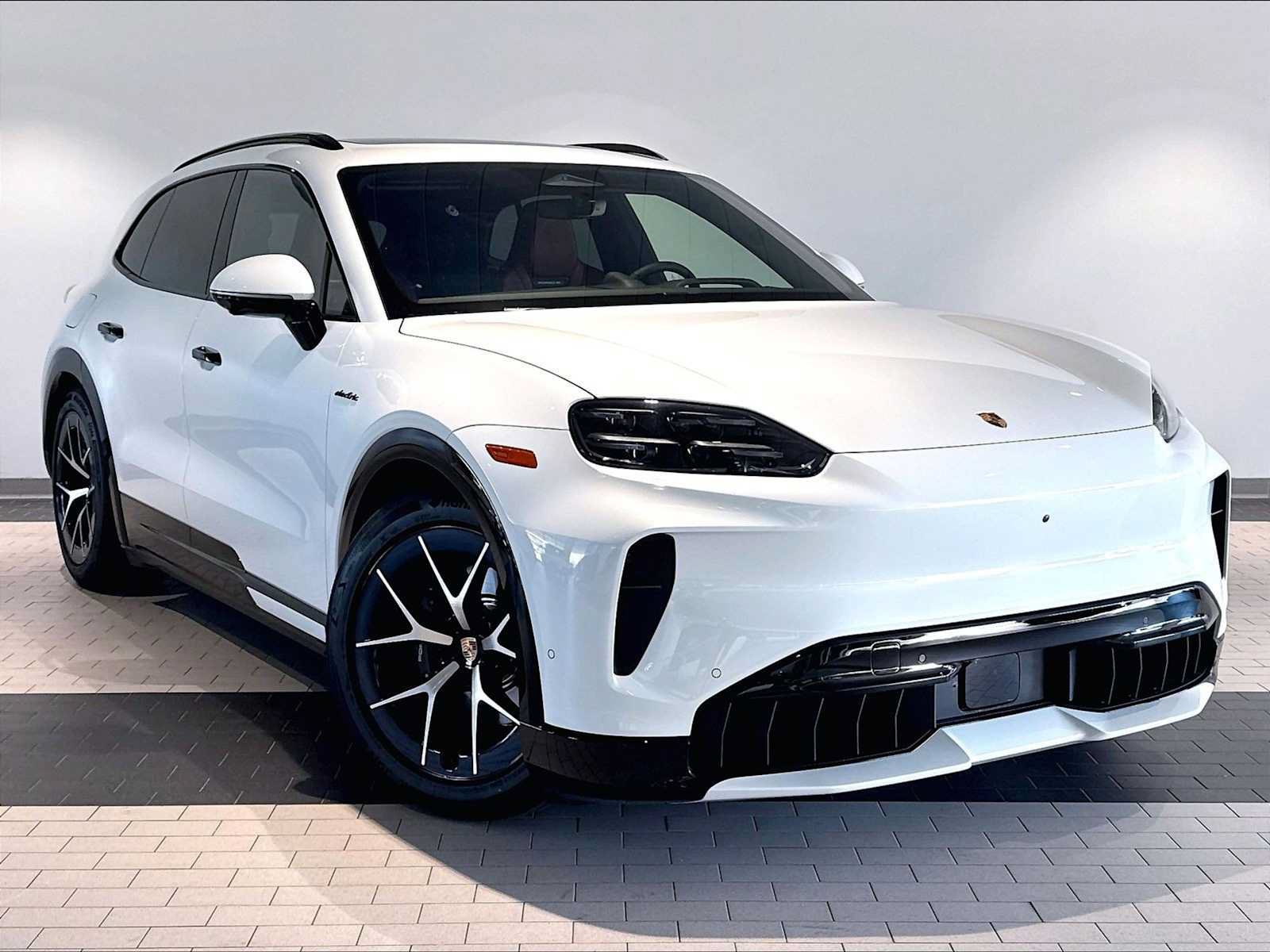 New 2026 Porsche Cayenne Electric AWD/4WD image 9