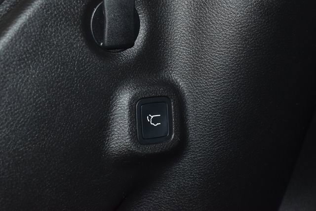 Certified 2022 Jeep Compass Altitude w/ Convenience Group image 33