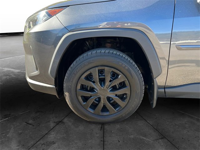 Used 2019 Toyota RAV4 LE image 14