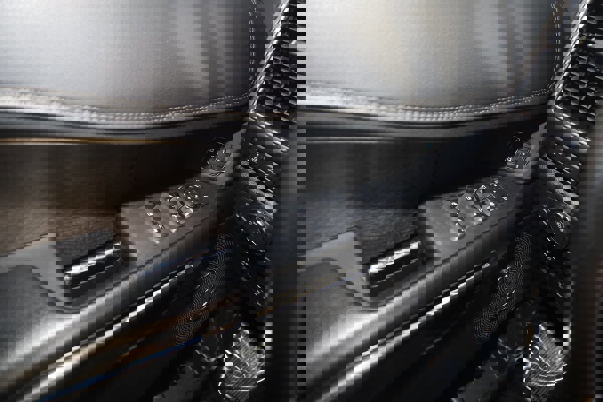 Used 2018 Ford Expedition Limited w/ Equipment Group 302A image 29