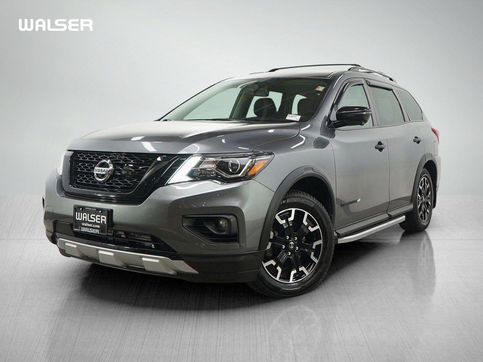 Used 2020 Nissan Pathfinder SL