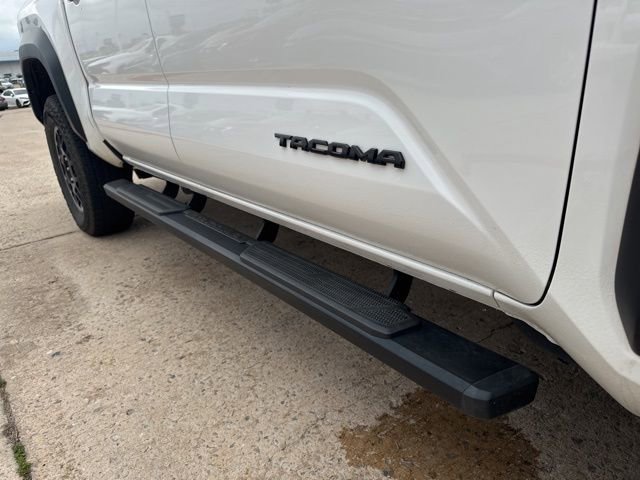 Used 2024 Toyota Tacoma TRD Off-Road w/ TRD Off Road Upgrade Package image 10