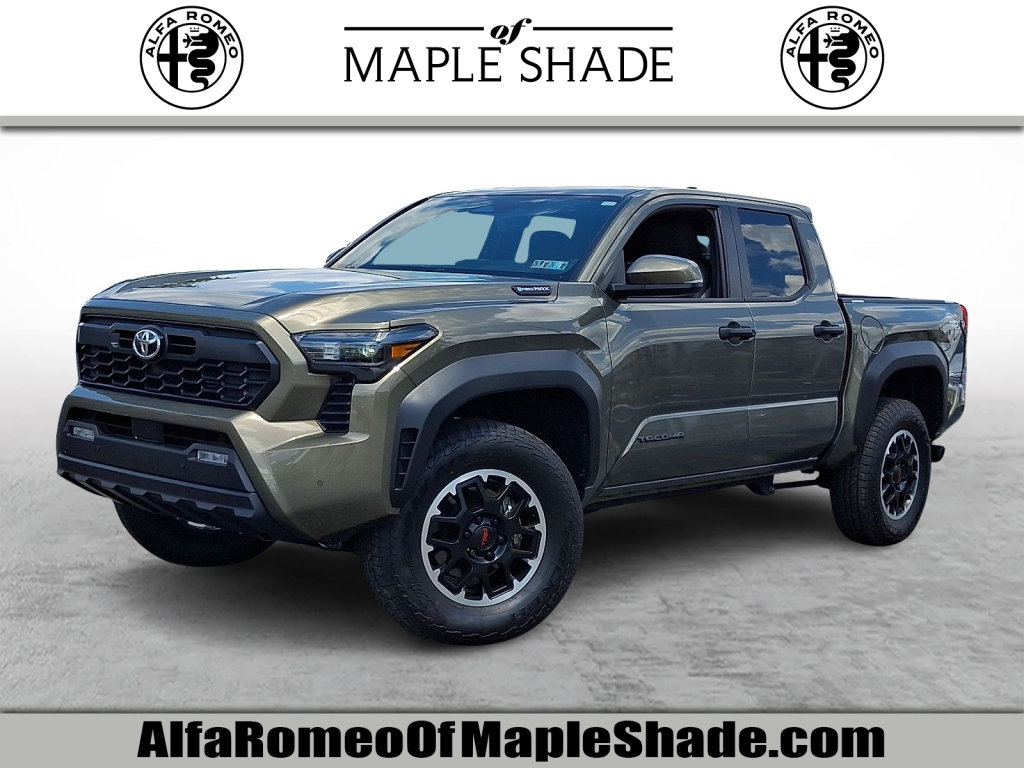 Used 2026 Toyota Tacoma TRD Off-Road w/ TRD Off Road Upgrade Package AWD/4WD image 1