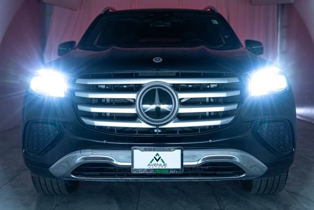 Used 2025 Mercedes-Benz GLS 450 4MATIC image 39