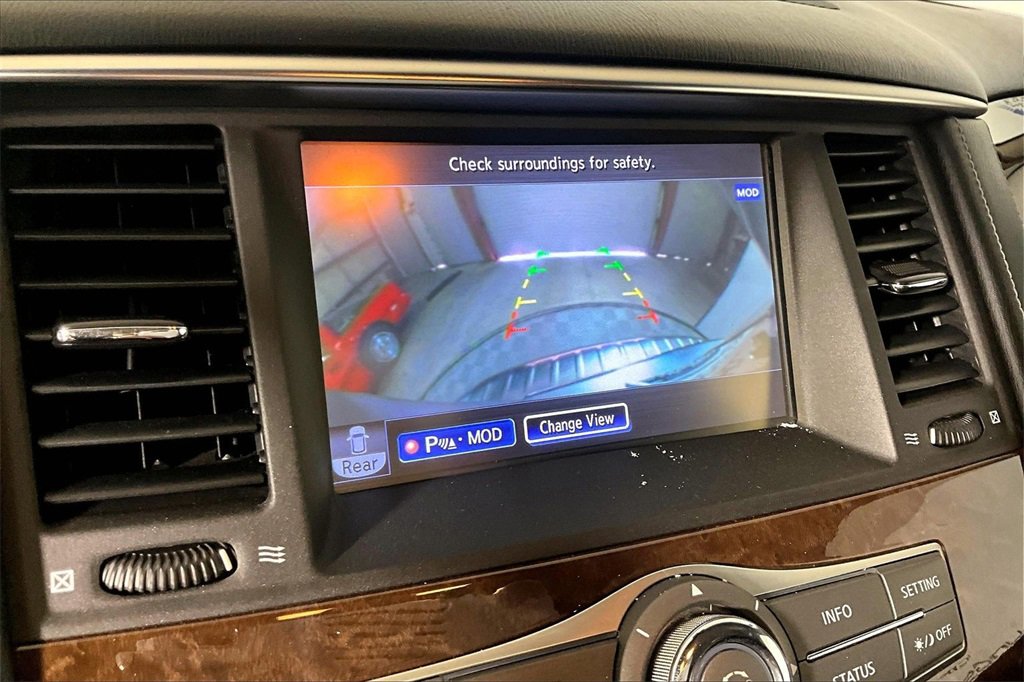 Used 2015 INFINITI QX80 4WD image 17