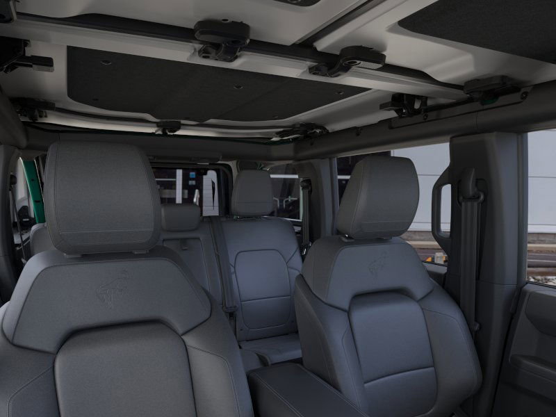 New 2025 Ford Bronco Badlands image 12
