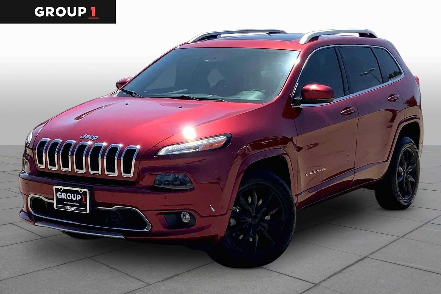 Used 2017 Jeep Cherokee Overland w/ Technology Group