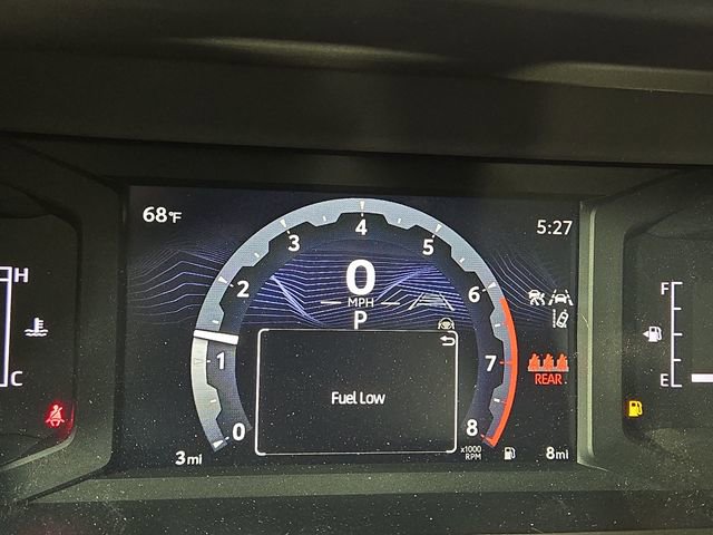 Used 2025 Toyota Tacoma SR5 AWD/4WD image 17