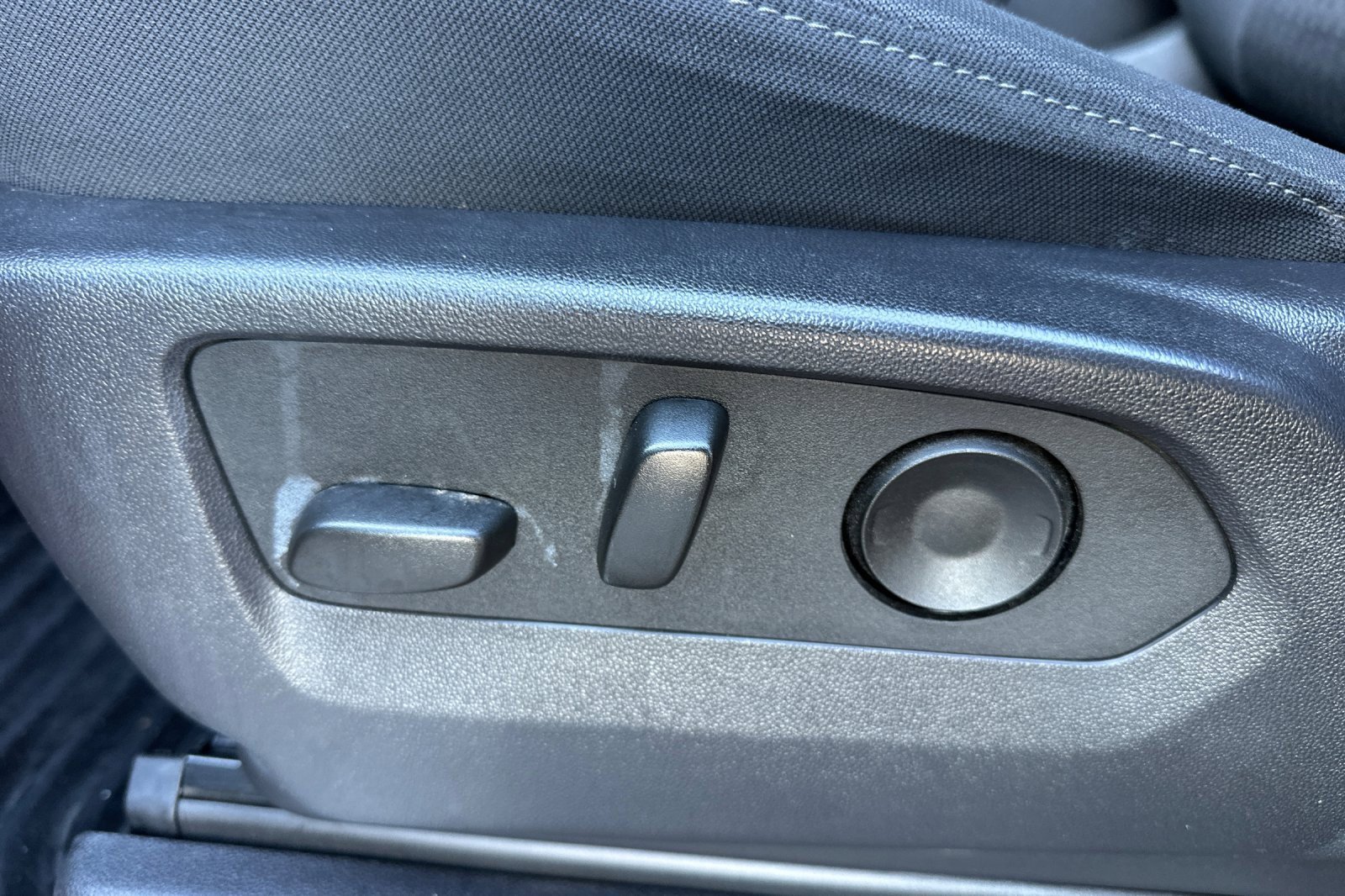 Used 2025 GMC Sierra 1500 Elevation w/ X31 Off-Road Package image 13